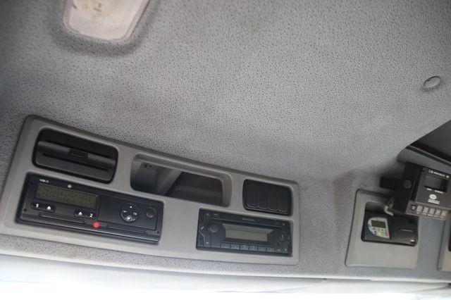 Truck Mercedes Axor 1829