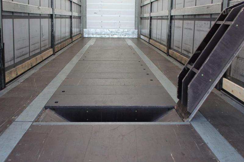 Semirremolque Schmitz Cargobull Standard/ 2,8h/ Edscha/ 2xLift/ Coil/ Alufelgen