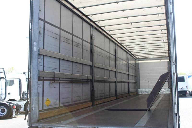 Semirremolque Schmitz Cargobull Standard/ 2,8h/ Edscha/ 2xLift/ Coil/ Alufelgen