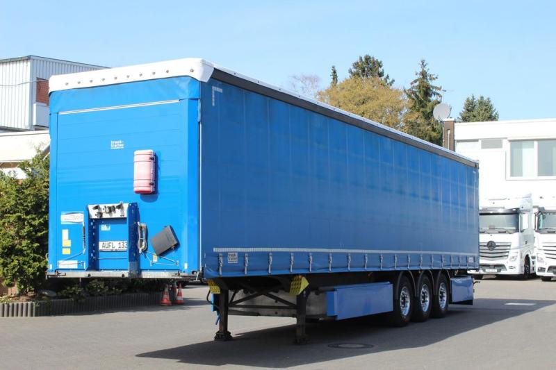 Schmitz Cargobull                 Standard Plane/2,7h/Edscha/Pal-kasten/Liftachse