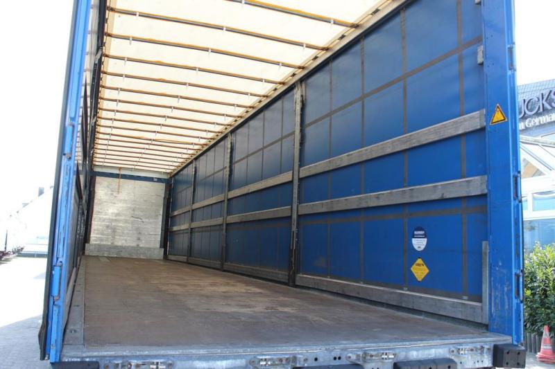 Semirimorchio Schmitz Cargobull Standard Plane/2,7h/Edscha/Pal-kasten/Liftachse