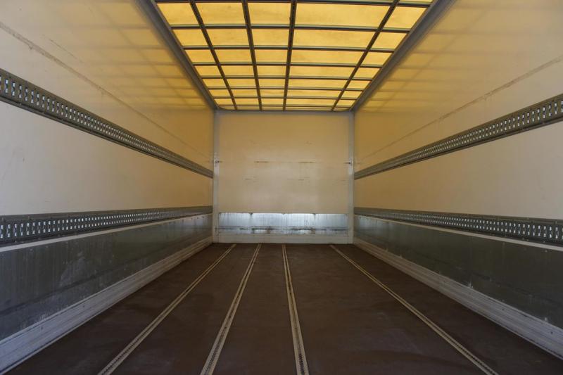 Ciężarówka Mercedes Atego