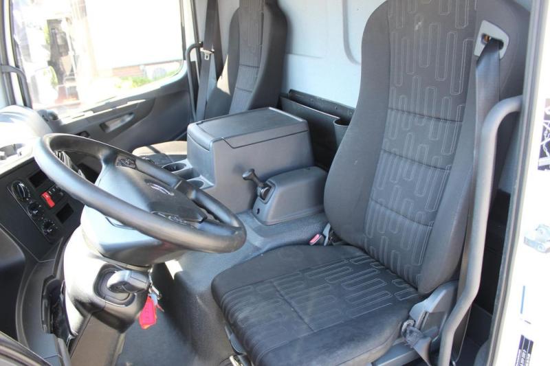 Ciężarówka Mercedes Atego