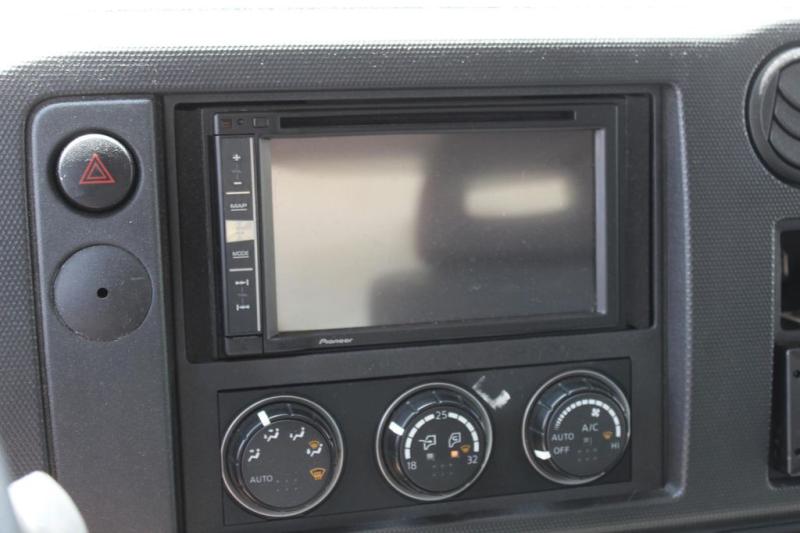 Camião Renault D 7.5 E6 Kühler/ LBW+Rolltor/Strom/Klima/53Tkm!