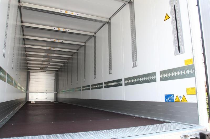 Semirimorchio Schmitz Cargobull Koffer  /DS/Liftachse/4x Pal.-Kasten/NEU !