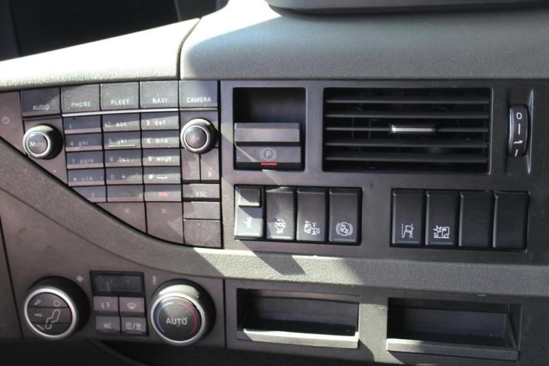 Sattelzugmaschine Volvo 460