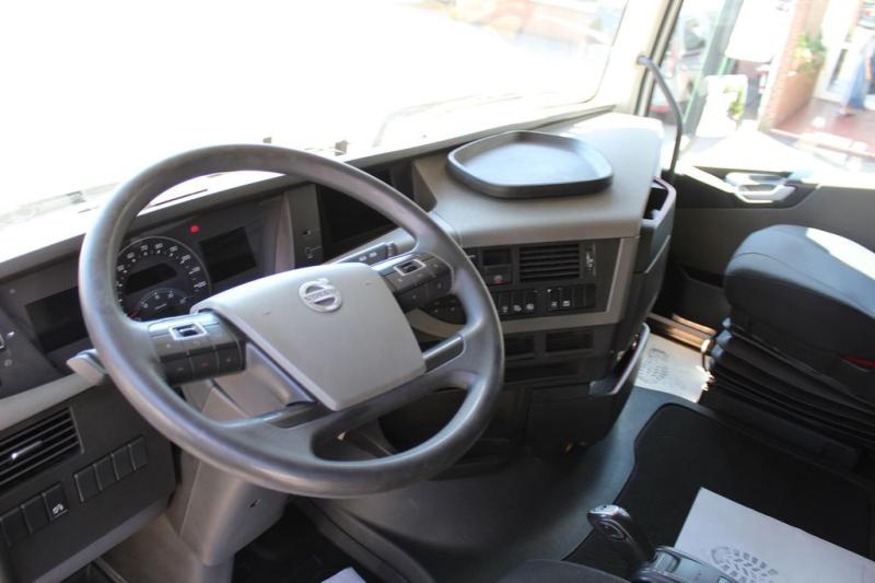 Tractor Volvo 460