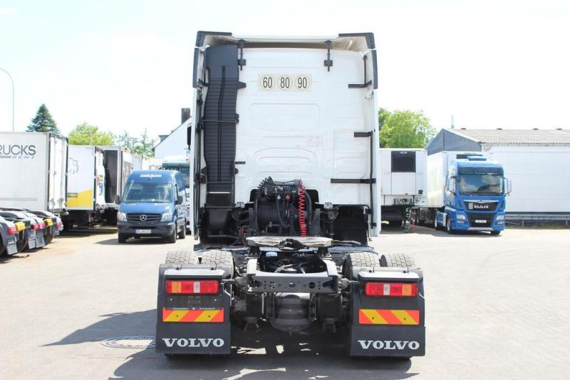Tractor Volvo 460
