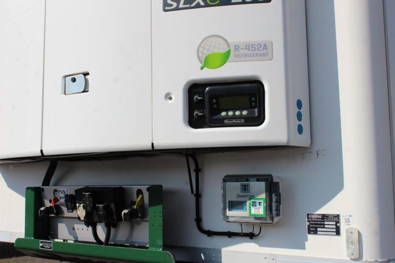 Semi-trailer Chereau Thermo King SLXe 200 /Aluboden /FRC 06/2025
