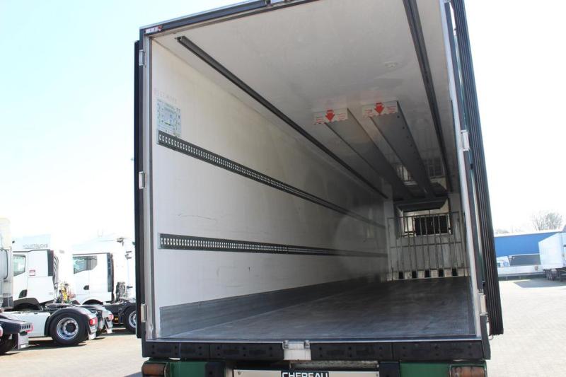 Semi-trailer Chereau Thermo King SLXe 200 /Aluboden /FRC 06/2025