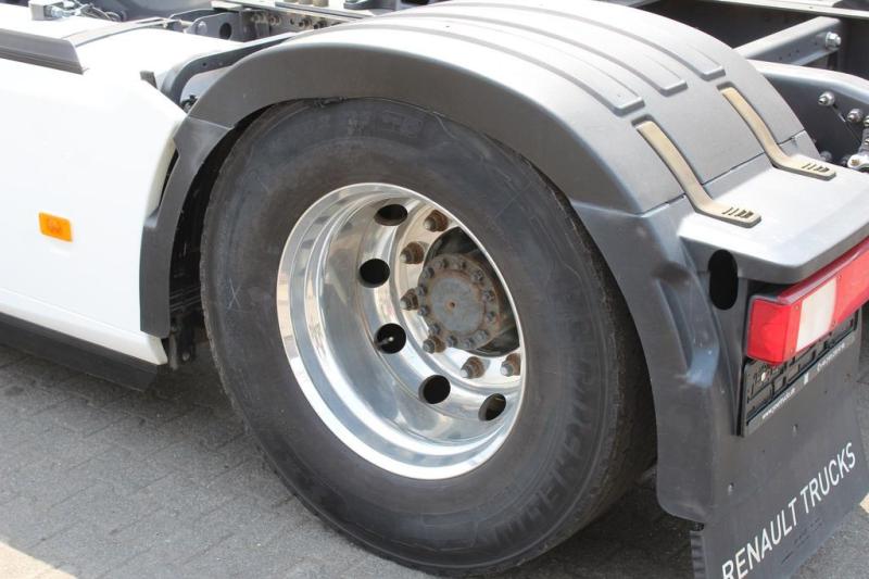 Cabeza tractora Renault T 520 E6 High Sleeper/Retarder/Kühlbox/ VIN: LD