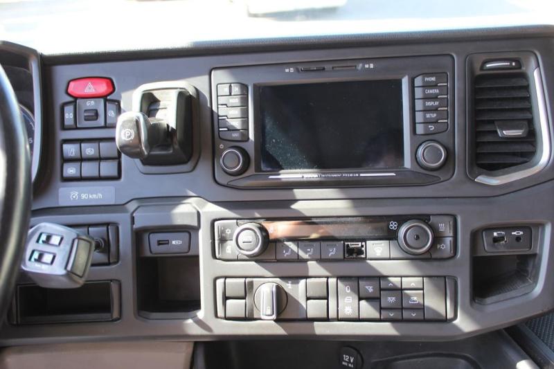 Sattelzugmaschine Scania L