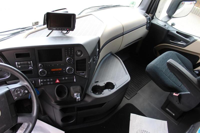 Tractor Mercedes Actros