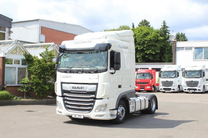 Tractor DAF XF
