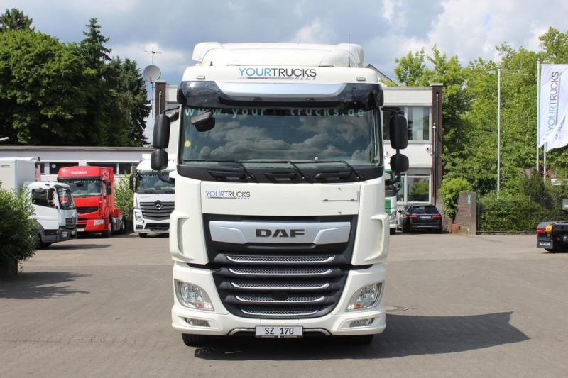 Tractor DAF XF