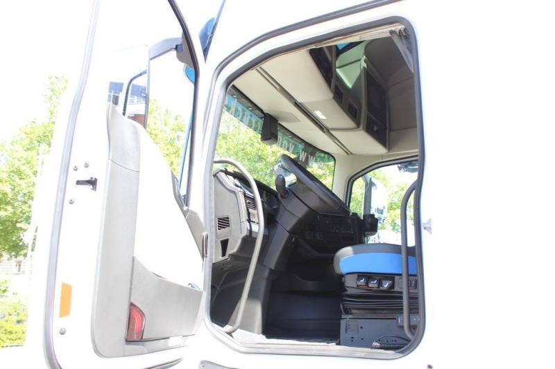 Tractor Volvo FH
