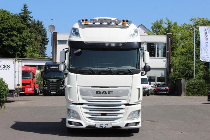 Ciągnik siodłowy DAF 480 SSC /Retarder/ Kühlbox/ 2 Tanks/ Standklima