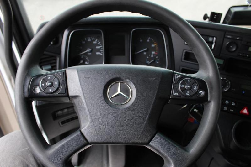 Ciągnik siodłowy Mercedes E Actros