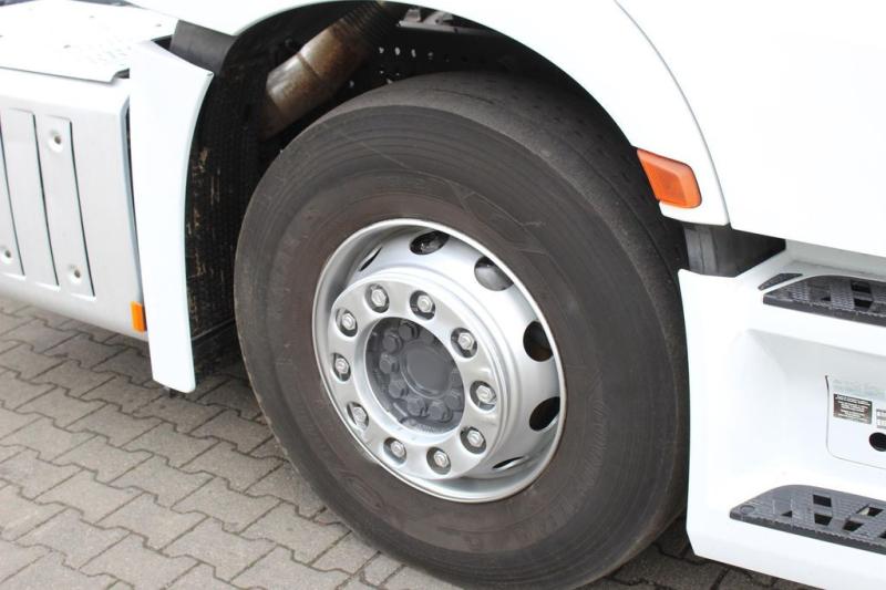 Ciągnik siodłowy Mercedes E Actros