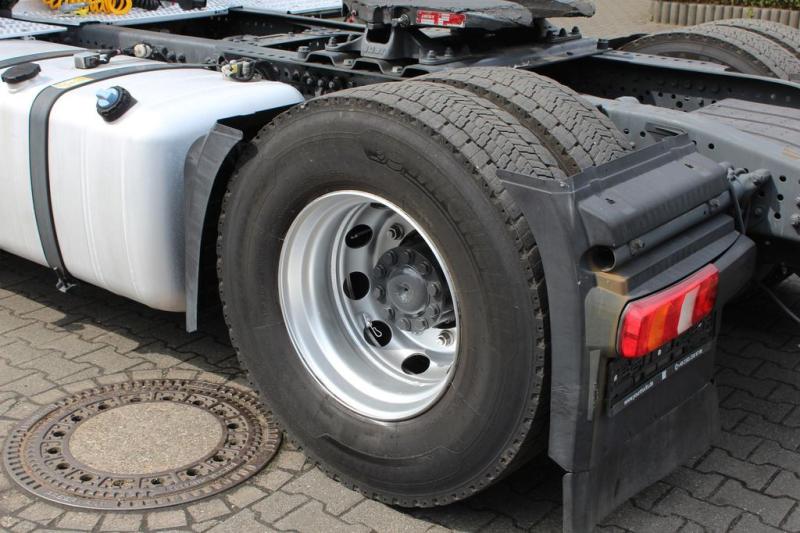 Ciągnik siodłowy Mercedes E Actros