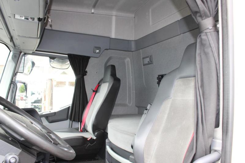 Trattore Renault T 480 E6 / ACC / LDW / Kühlbox / Vollspoiler