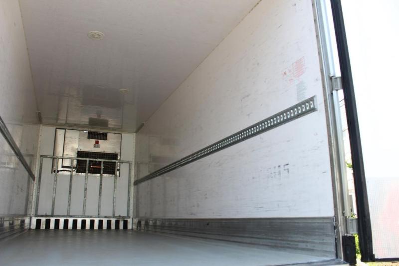 Rimorchi nc Lamberet Thermo King SLXe 100/ 2,6h/ Strom/ Tür