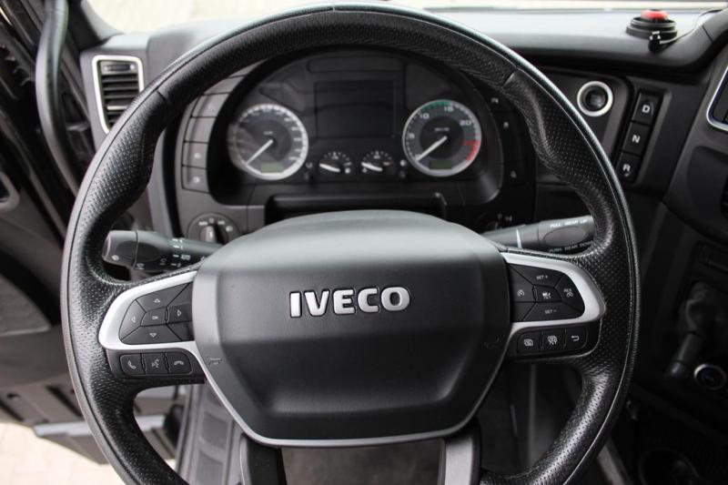Tractor Iveco T-Way