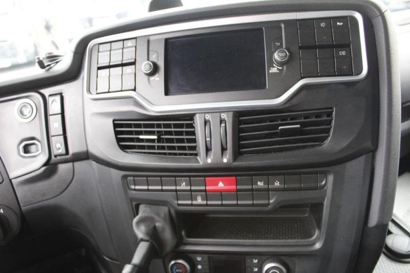Tractor Iveco T-Way