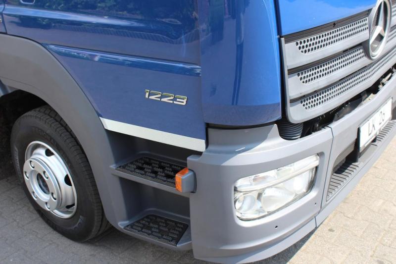 Camião Mercedes Atego
