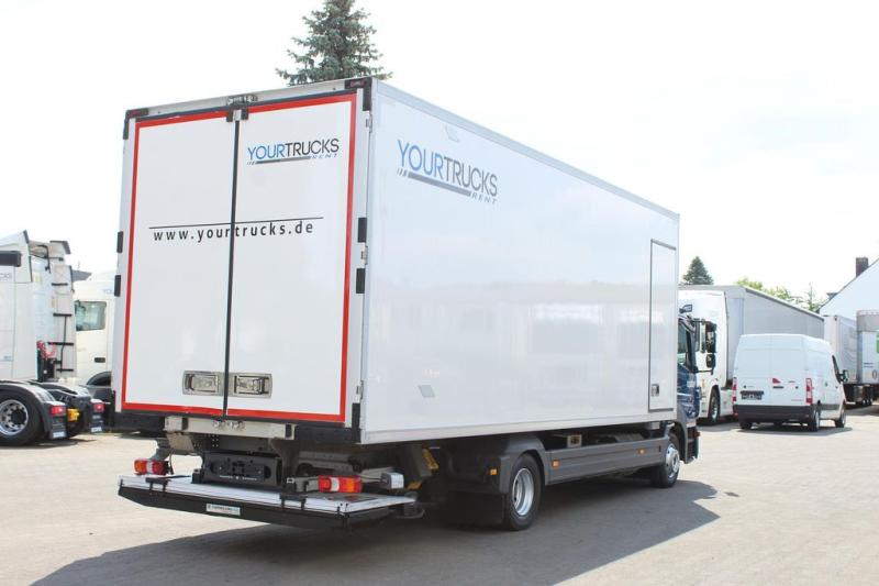 Camião Mercedes Atego