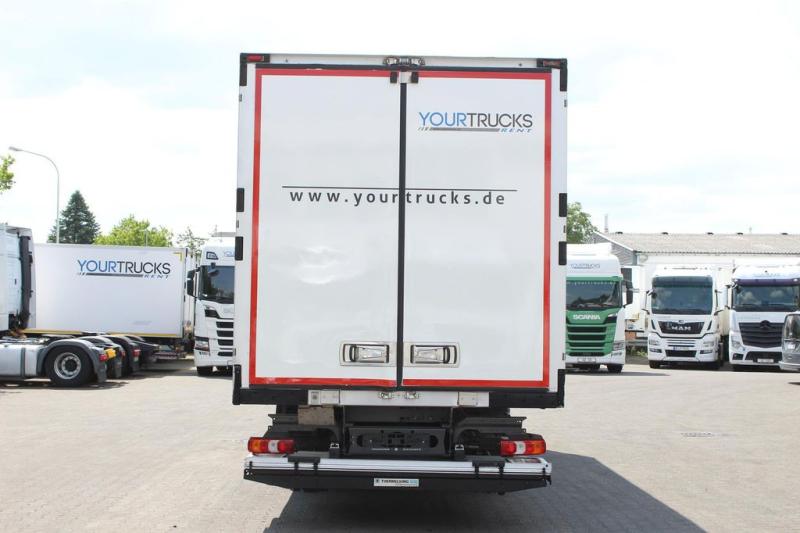Camião Mercedes Atego