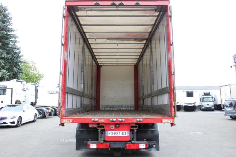 Camião DAF XF