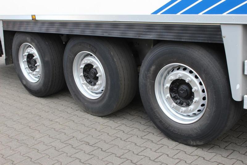Semi-reboque Chereau TK SLXi Spectrum/ Bi-Multi-Temp./ TW/ FRC 26