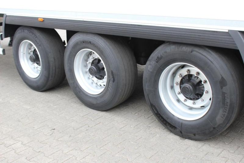 Semi-trailer Lamberet CV 1950Mt./2,65h/Bi Multi Temp./Strom/LBW/FRC