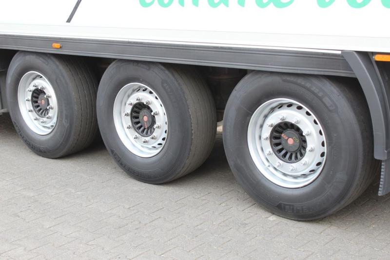 Semi-trailer Lamberet Carrier Vector 1550 /Fleischer/Meat/Viande