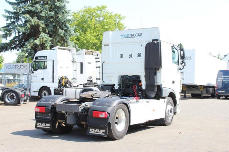 Tractor DAF XF460