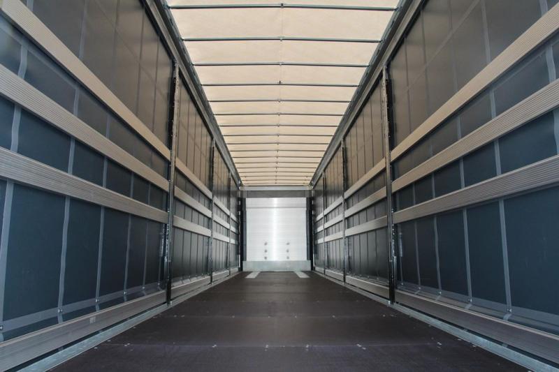 Sattelzug/Sattelauflieger Schmitz Cargobull Mega Plane Hubdach / Edscha / Liftachse/ Mega