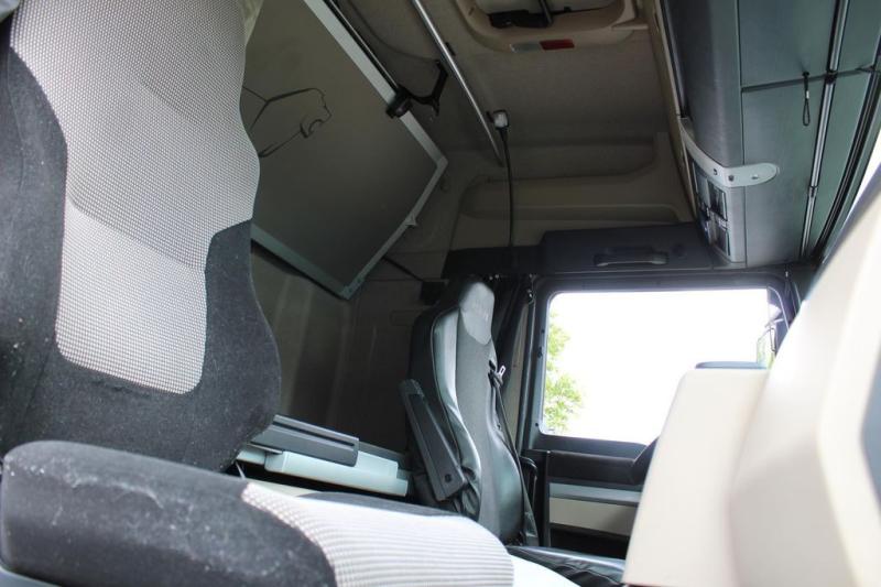 Autotreno MAN TGX