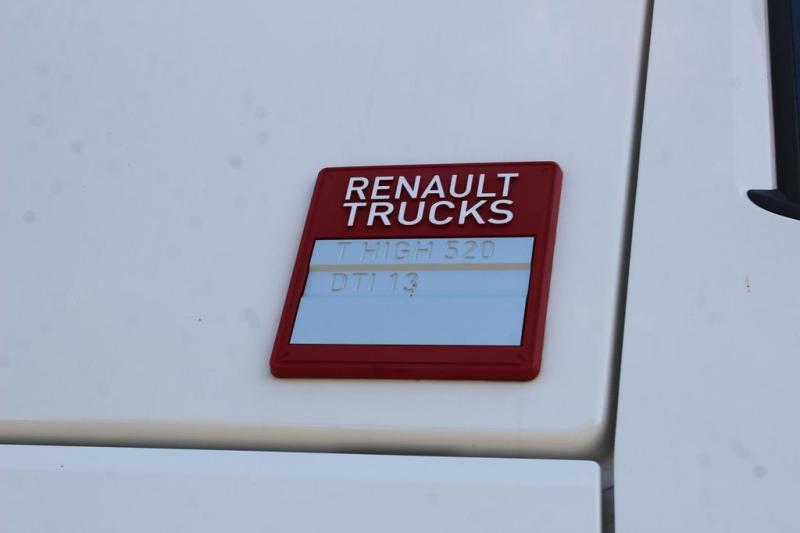 Trattore Renault T 520 E6 High Sleeper/Retarder/Kühlbox/ VIN: MD