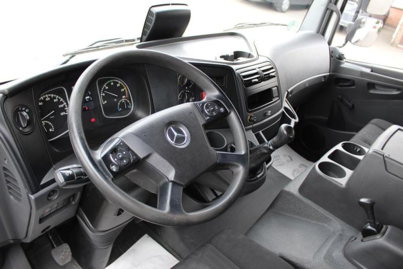 Camion Mercedes Atego