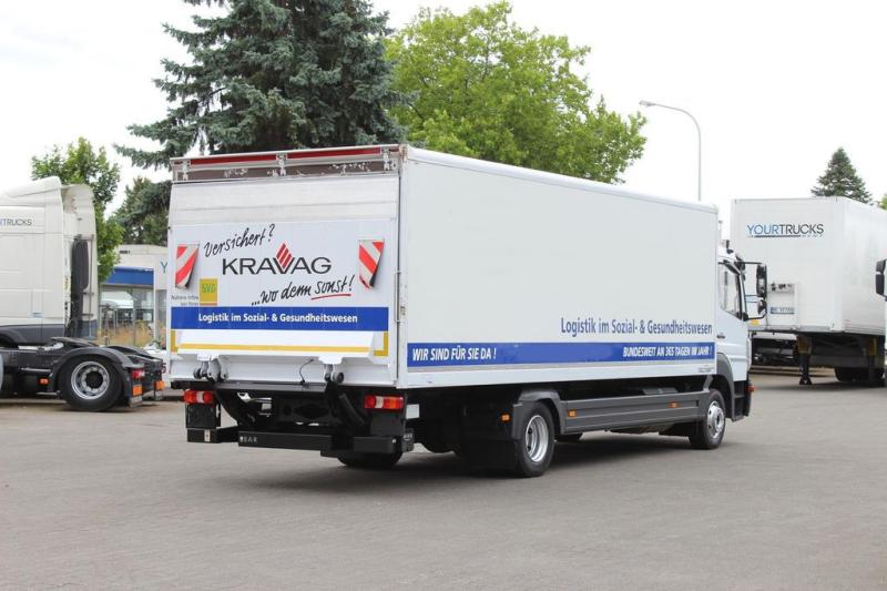 Camion Mercedes Atego