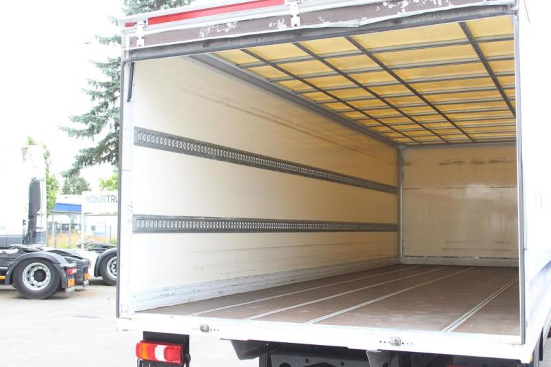 Camion Mercedes Atego