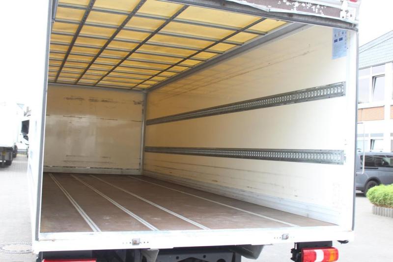 Camion Mercedes Atego