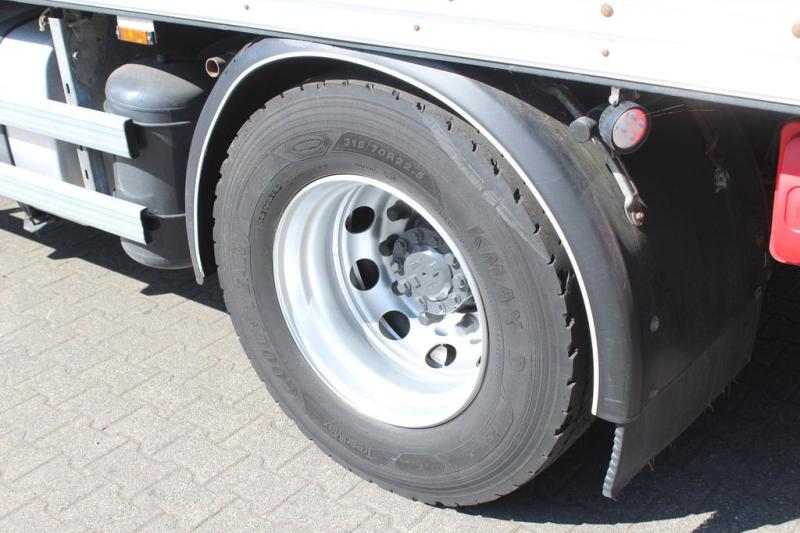 Camión DAF CF