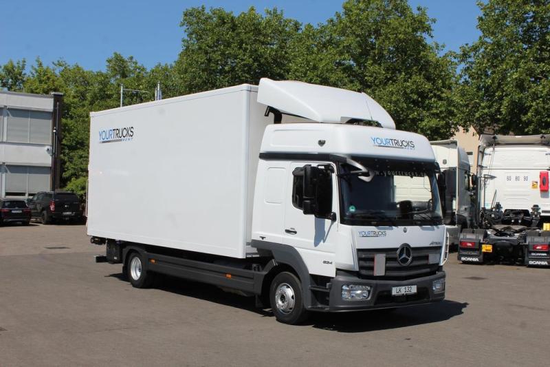 Camión Mercedes Atego
