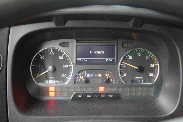 Camião Mercedes Atego 1222