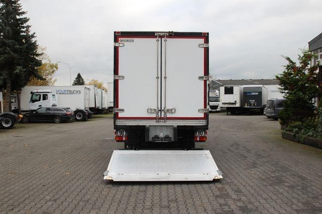 Camião Mercedes Atego 1222