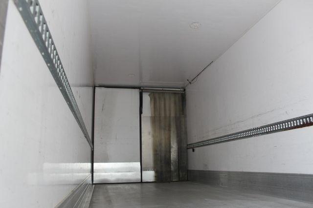 Camião Mercedes Atego 1223