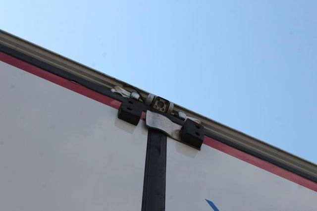 Camião Mercedes Atego 1223