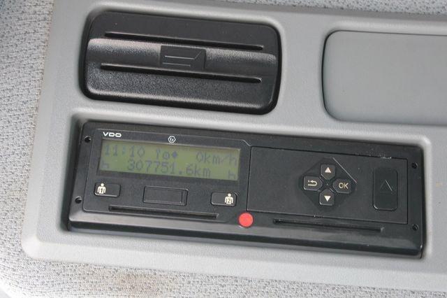 Camião Mercedes Atego 1223